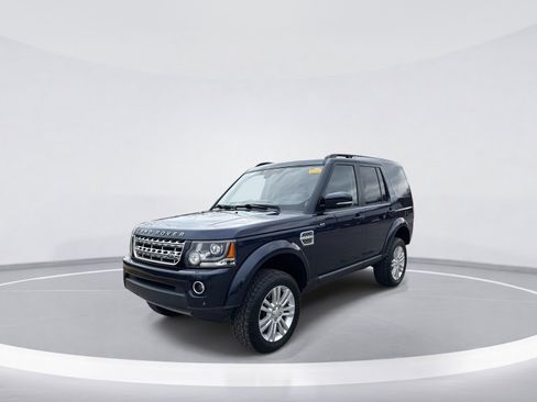 Used 2016 Land Rover LR4 HSE LUX image 3