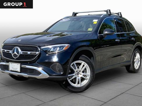 Used 2023 Mercedes-Benz GLC 300 4MATIC image 1
