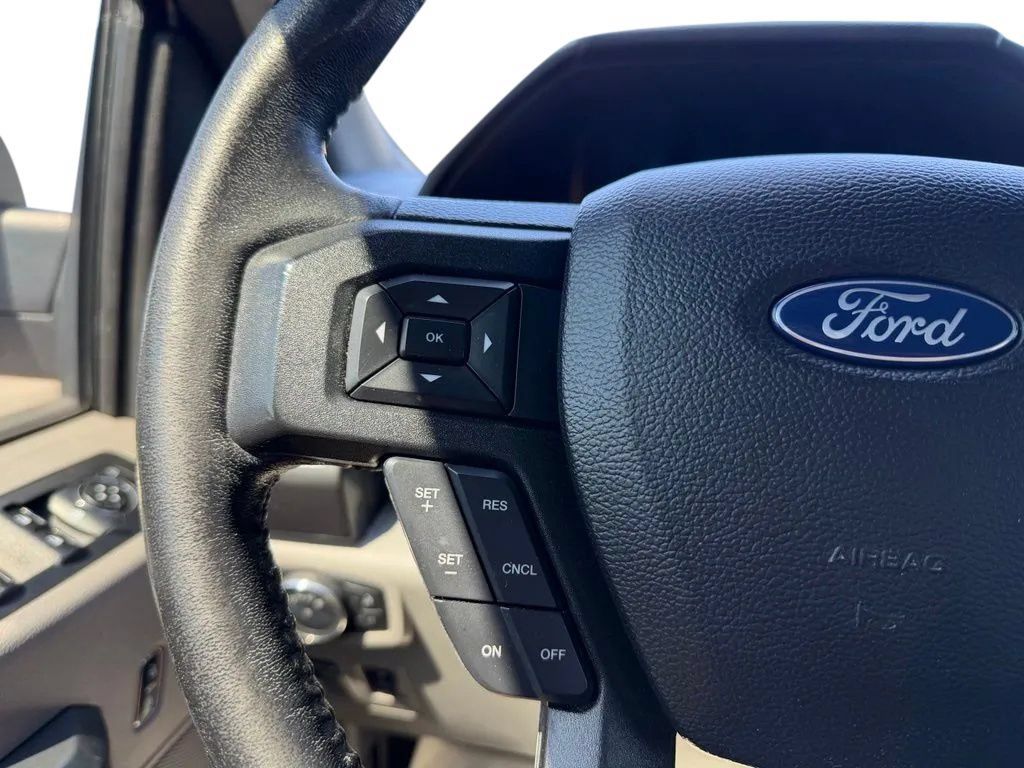 Used 2018 Ford F150 XLT w/ Equipment Group 302A Luxury AWD/4WD image 16
