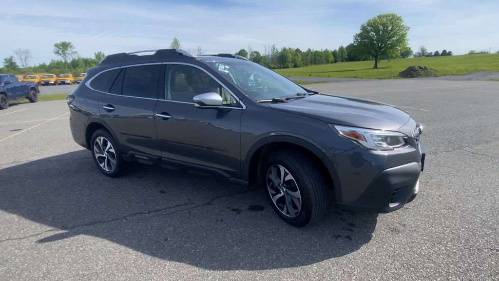 Used 2020 Subaru Outback Touring AWD/4WD image 2