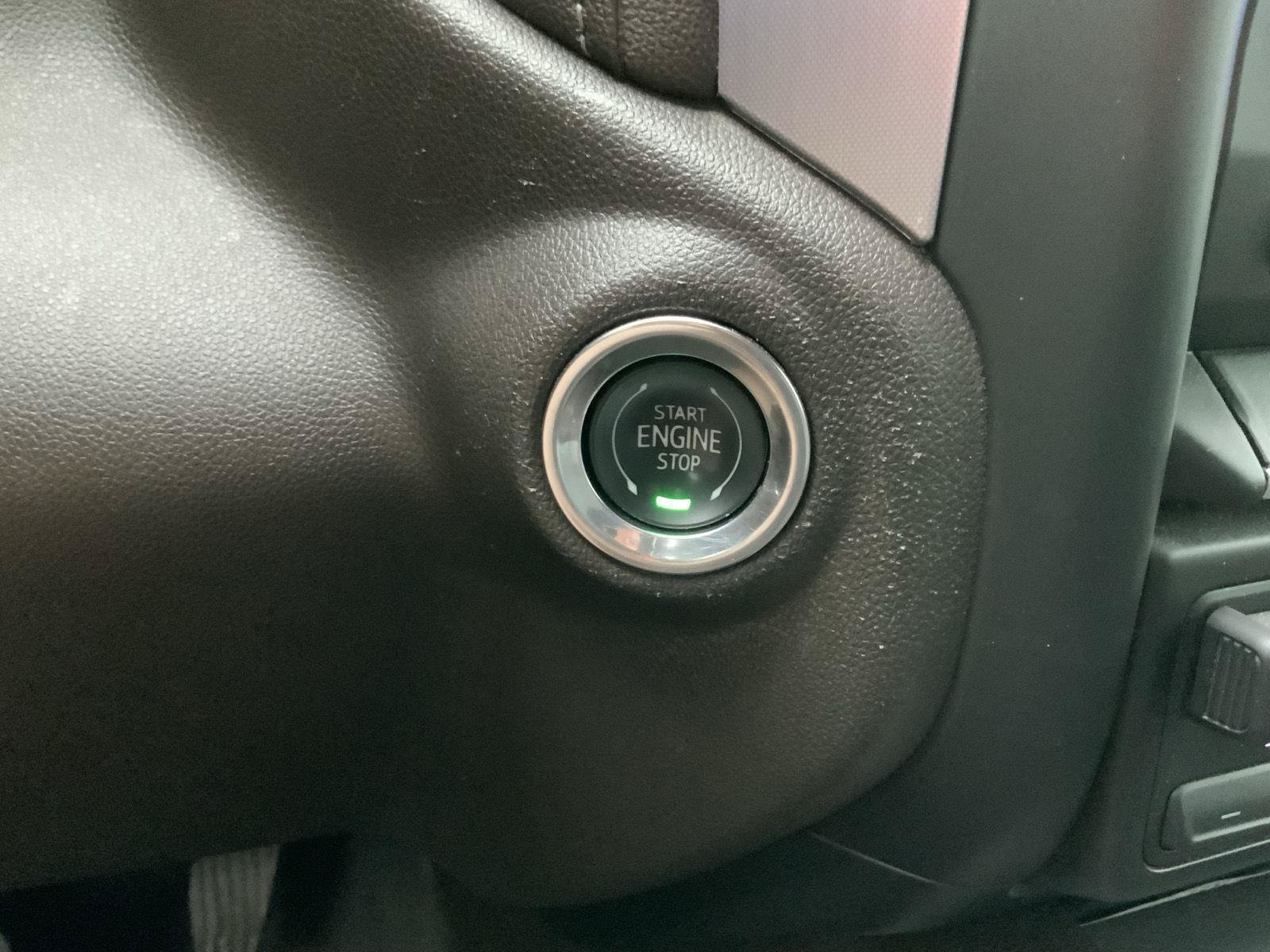 Used 2019 GMC Sierra 1500 SLT w/ SLT Premium Plus Package AWD/4WD image 34