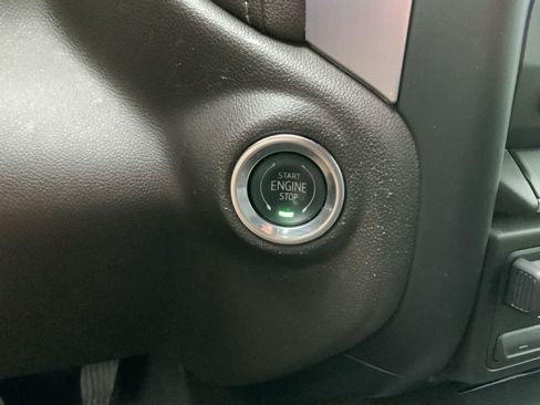 Used 2019 GMC Sierra 1500 SLT w/ SLT Premium Plus Package AWD/4WD image 34