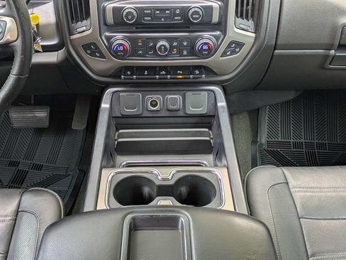 Used 2015 GMC Sierra 1500 Denali AWD/4WD image 19