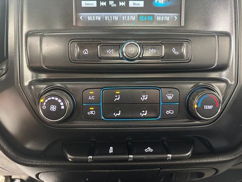 Used 2017 Chevrolet Silverado 1500 W/T AWD/4WD image 30