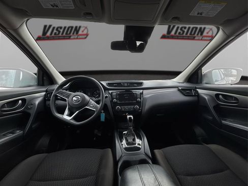 Used 2021 Nissan Rogue Sport S image 26