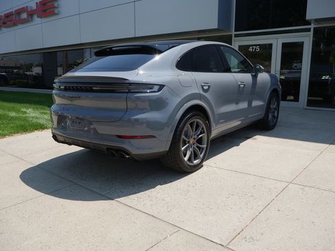 New 2026 Porsche Cayenne S AWD/4WD image 7