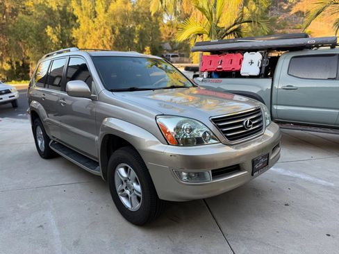 Used 2004 Lexus GX 470 image 7