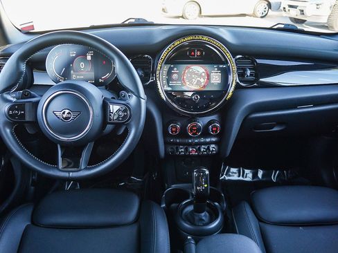 Used 2023 MINI Cooper S image 13