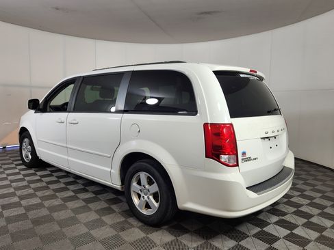 Used 2012 Dodge Grand Caravan SXT FWD image 5