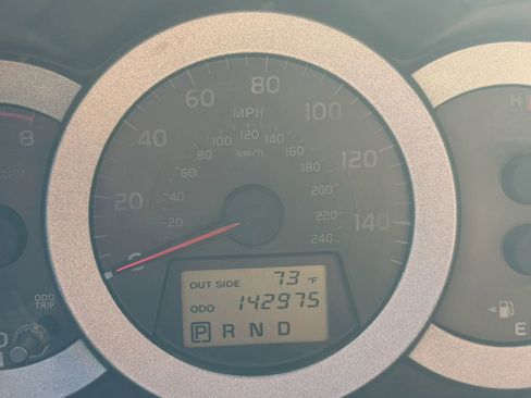 Used 2008 Toyota RAV4 Limited image 20