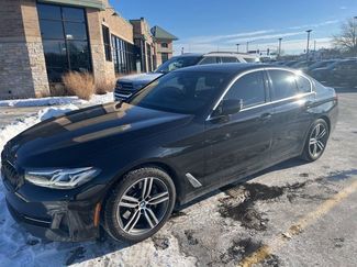 Used 2021 BMW 530i xDrive w/ Convenience Package video 1
