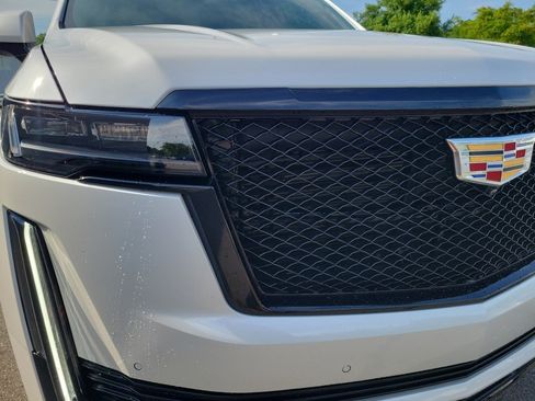 Certified 2024 Cadillac Escalade Sport w/ Touring Package AWD/4WD image 24