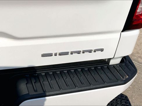 Certified 2024 GMC Sierra 1500 Denali Ultimate AWD/4WD image 10