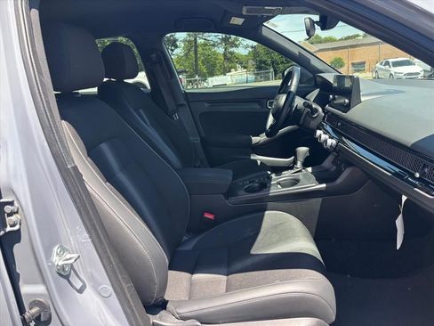Used 2024 Honda Civic Sport image 12