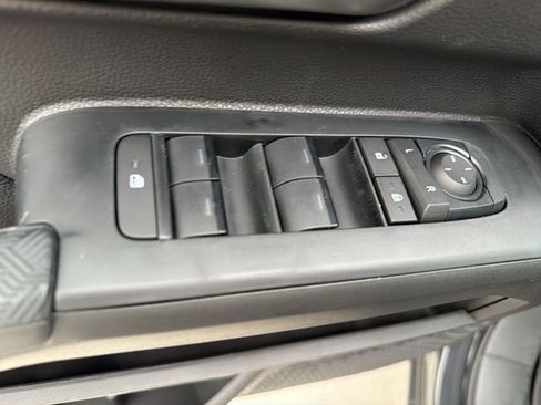 New 2026 Toyota Tacoma TRD Off-Road AWD/4WD image 10