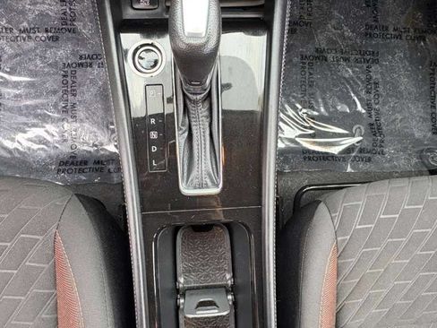 Used 2021 Nissan Kicks SR FWD image 8