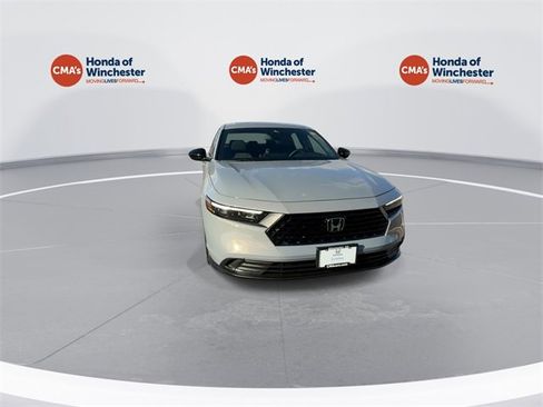 Certified 2025 Honda Accord Sport image 3