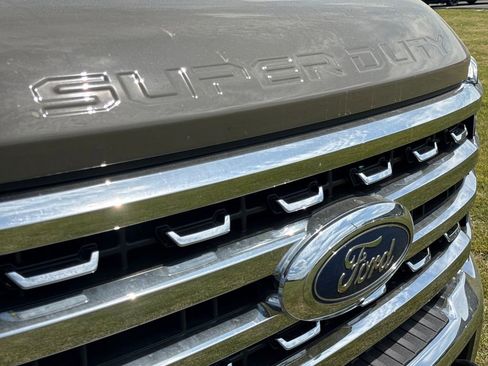 New 2026 Ford F250 Lariat w/ Tremor Off-Road Package image 54