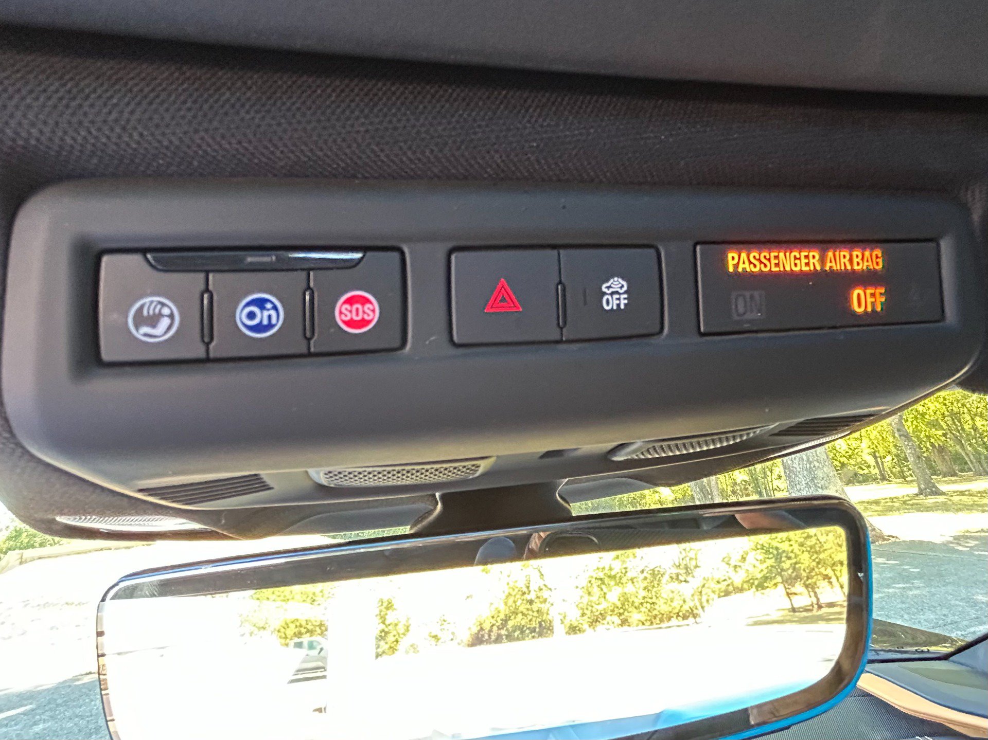 Used 2022 Chevrolet Corvette Stingray Preferred Cpe w/ Z51 Performance Package RWD image 13