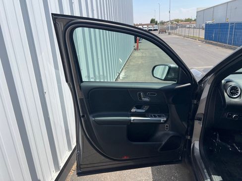 Used 2026 Mercedes-Benz GLB 250 image 13