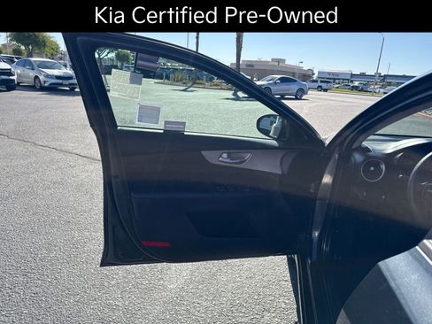 Certified 2024 Kia Forte LXS FWD image 13