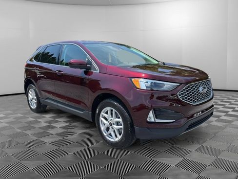 Used 2024 Ford Edge SEL w/ Convenience Package AWD/4WD image 2