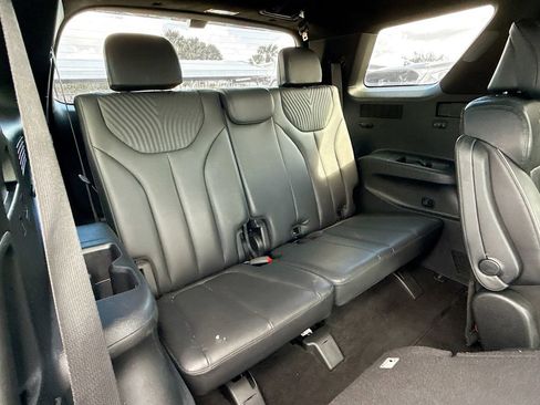 Used 2023 Hyundai Palisade Calligraphy w/ Cargo Package image 31