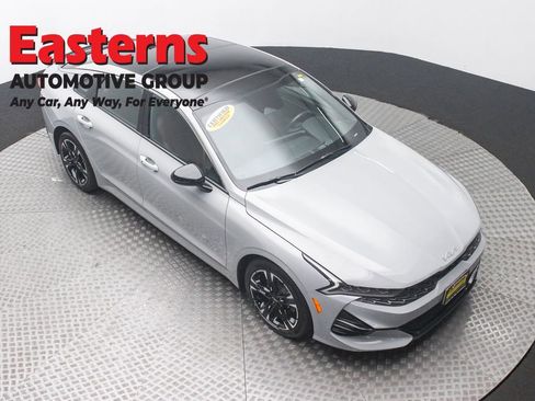 Used 2022 Kia K5 GT-Line w/ GT-Line FWD Premium Package image 3