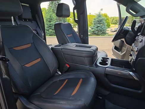 Used 2022 GMC Sierra 2500 AT4 AWD/4WD image 10