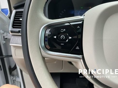 Certified 2023 Volvo XC90 T8 Plus w/ Protection Package Premier AWD/4WD image 21