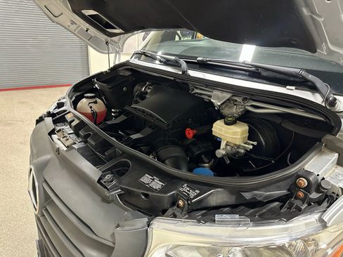 Used 2019 Mercedes-Benz Sprinter 4x4 170 image 48
