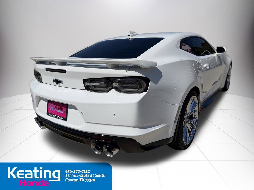 Used 2023 Chevrolet Camaro ZL1 RWD image 5