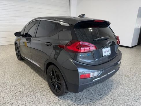 Used 2020 Chevrolet Bolt LT FWD image 5