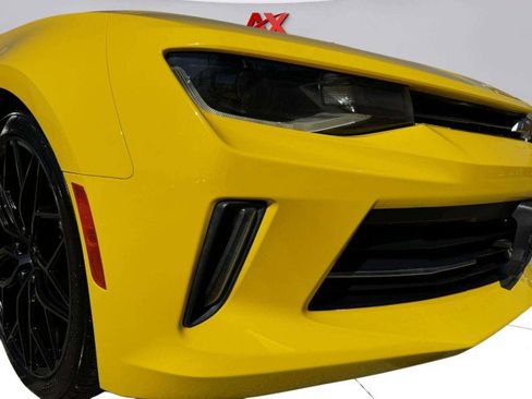 Used 2016 Chevrolet Camaro LT w/ RS Package image 10