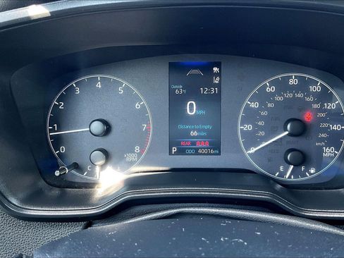Used 2023 Toyota Corolla LE FWD image 19