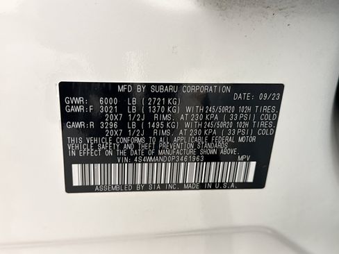 Used 2023 Subaru Ascent Limited AWD/4WD image 11