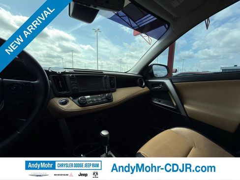 Used 2017 Toyota RAV4 Limited image 20