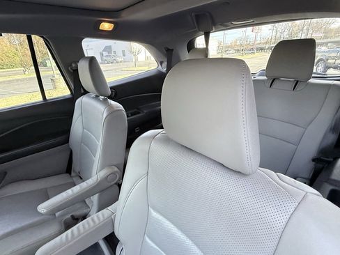 Used 2019 Honda Pilot Elite image 29