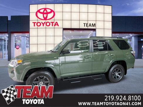 Used 2022 Toyota 4Runner Trail Special Edition AWD/4WD image 1