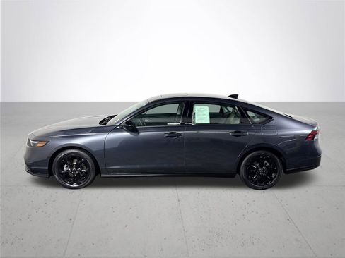 Used 2025 Honda Accord SE image 9