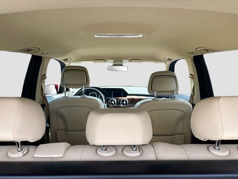 Used 2014 Mercedes-Benz GLK 350 2WD image 25