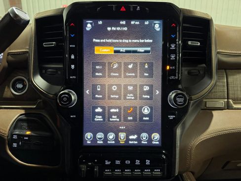 Used 2019 RAM 3500 Limited w/ Max Tow Package AWD/4WD image 12