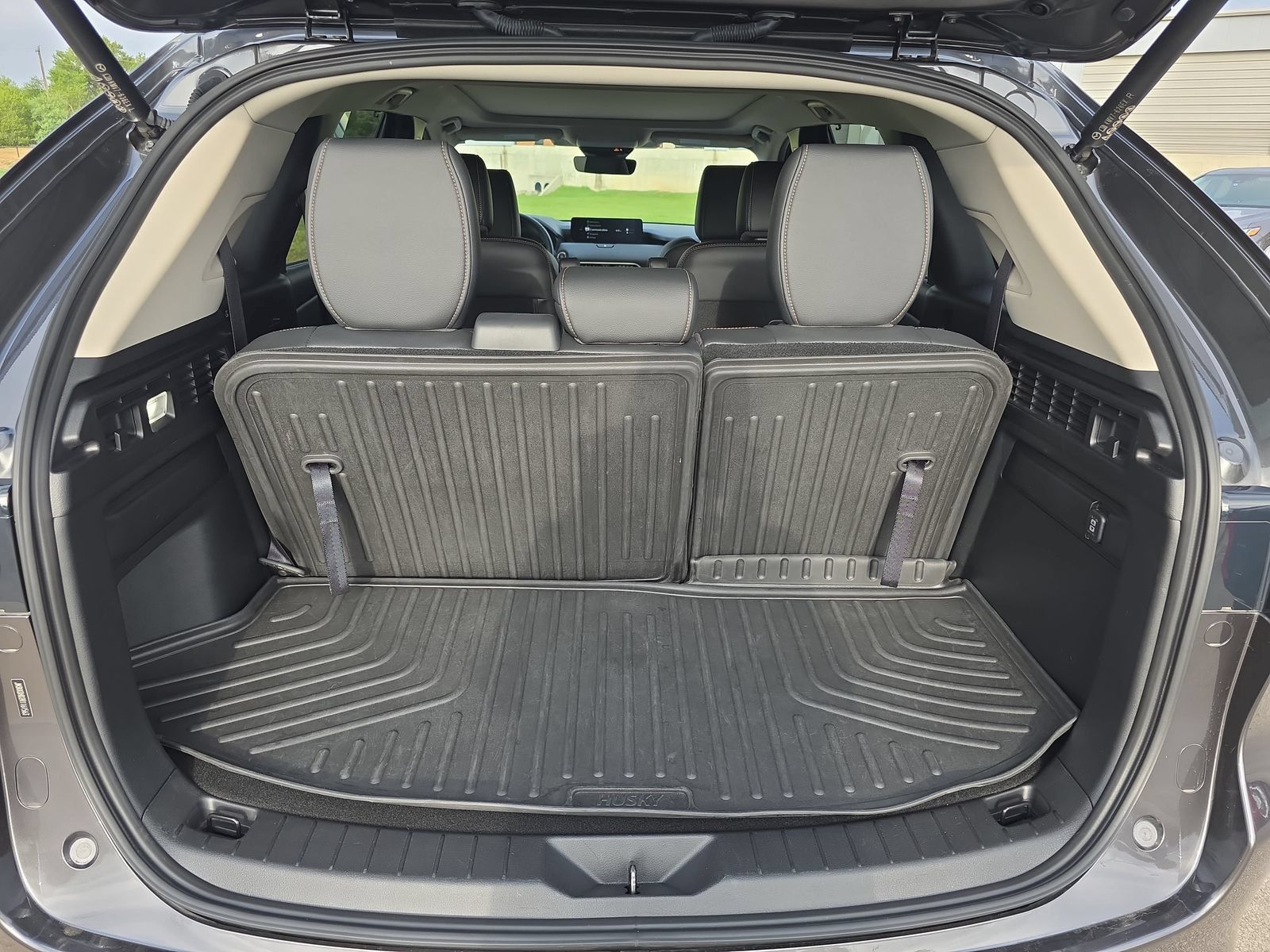 Used 2024 MAZDA CX-90 3.3 Turbo w/ Premium Package AWD/4WD image 31