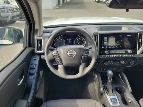 New 2026 Nissan Frontier SV w/ SV Convenience Package AWD/4WD image 8