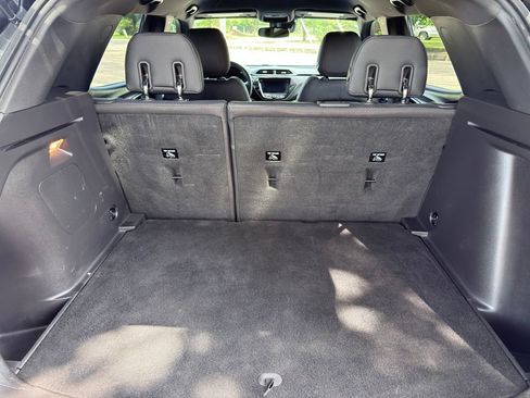 Used 2021 Chevrolet TrailBlazer RS w/ Convenience Package FWD image 30