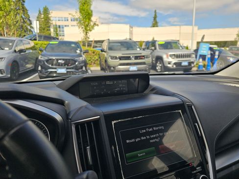 Used 2017 Subaru Impreza 2.0i Limited AWD/4WD image 27