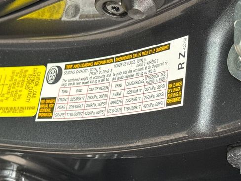 Used 2025 Toyota RAV4 LE AWD/4WD image 48