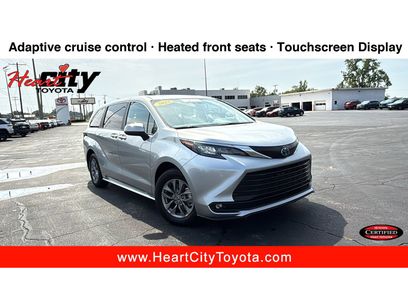 Certified 2025 Toyota Sienna XLE