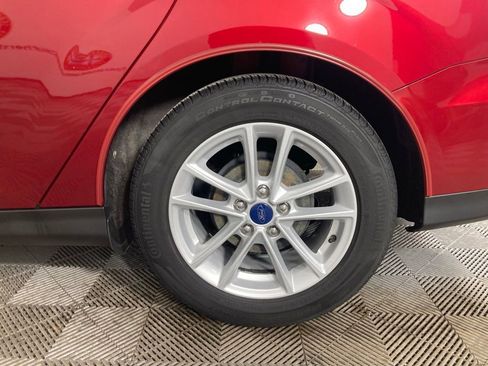 Used 2017 Ford Focus SE image 22