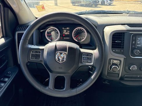 Used 2019 RAM 1500 Express image 12